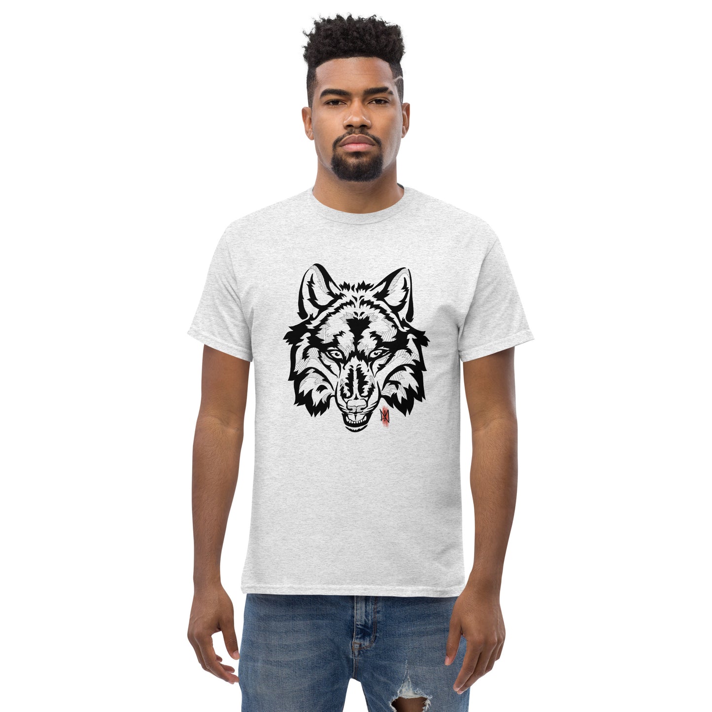 T-Shirt with Animalistic Wolf Design