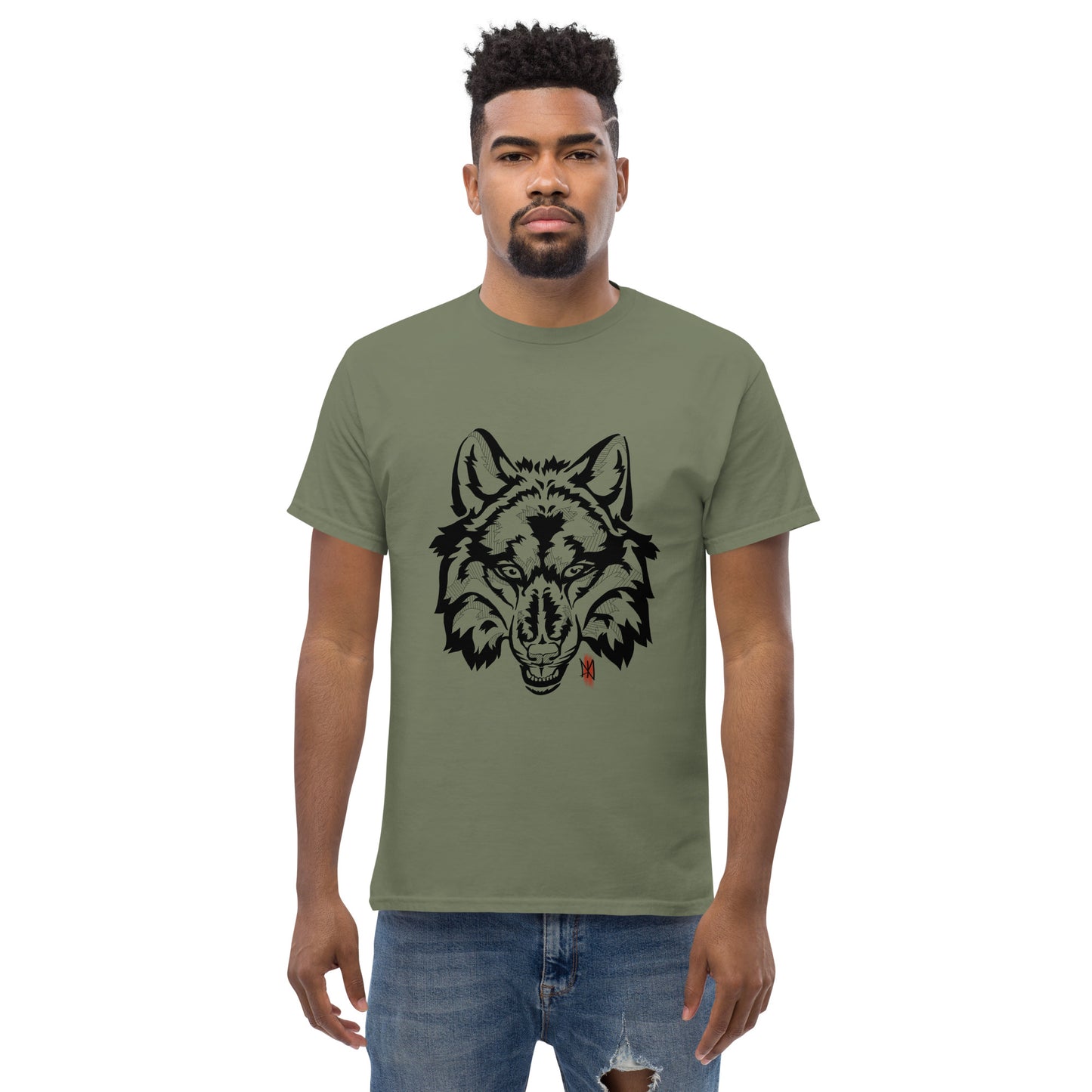 T-Shirt with Animalistic Wolf Design